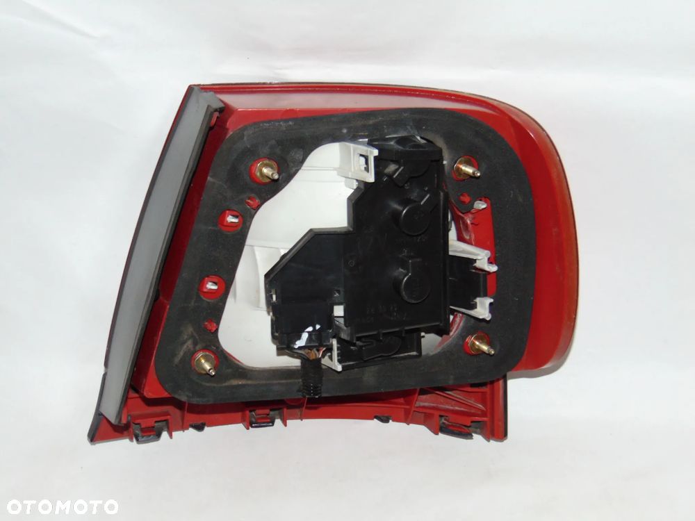ORYGINAŁ lampa tylna tył lewa prawa LZ5L Audi A4 B5 FL lift sedan 99-00r - 4