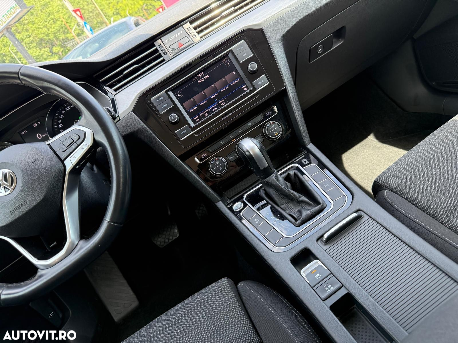 Volkswagen Passat - 7