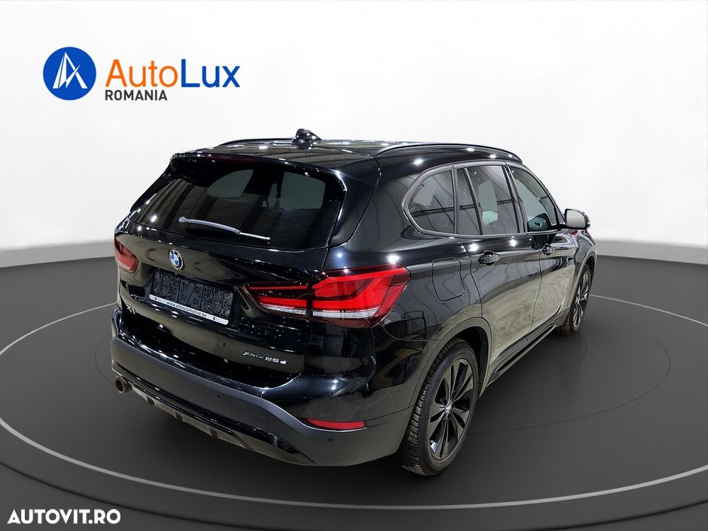 BMW X1 xDrive25e AT PHEV - 3
