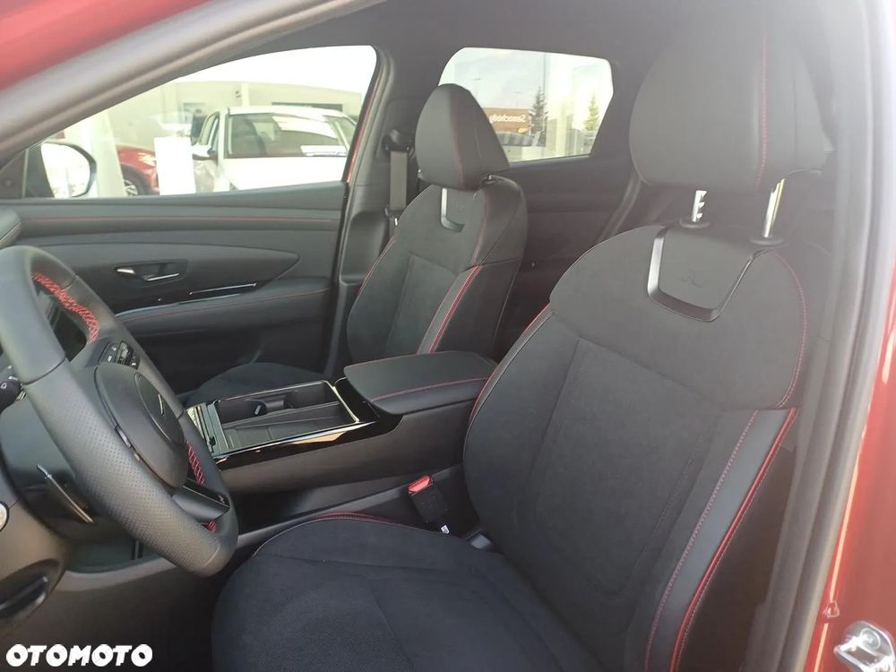 Hyundai Tucson 1.6 T-GDi HEV N-Line 4WD - 16