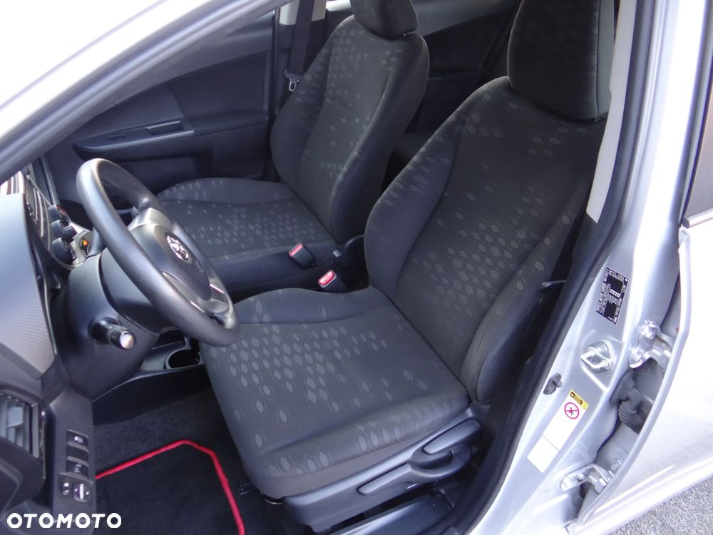 Toyota Verso S 1.33 VVT-i Club - 37