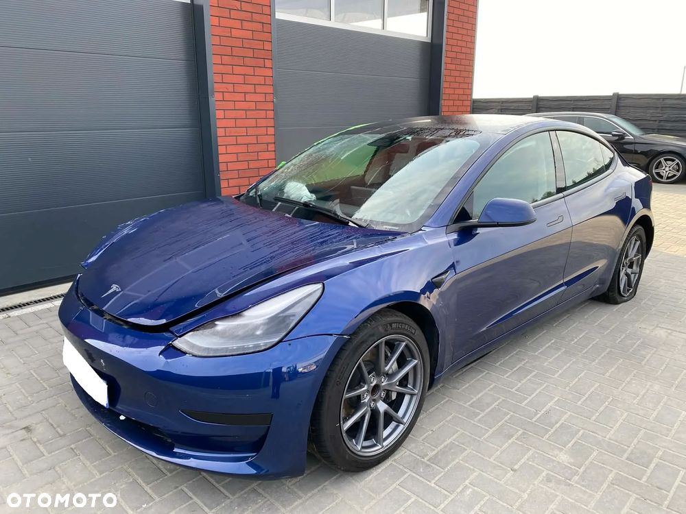 Tesla Model 3 Standard Hinterradantrieb - 28