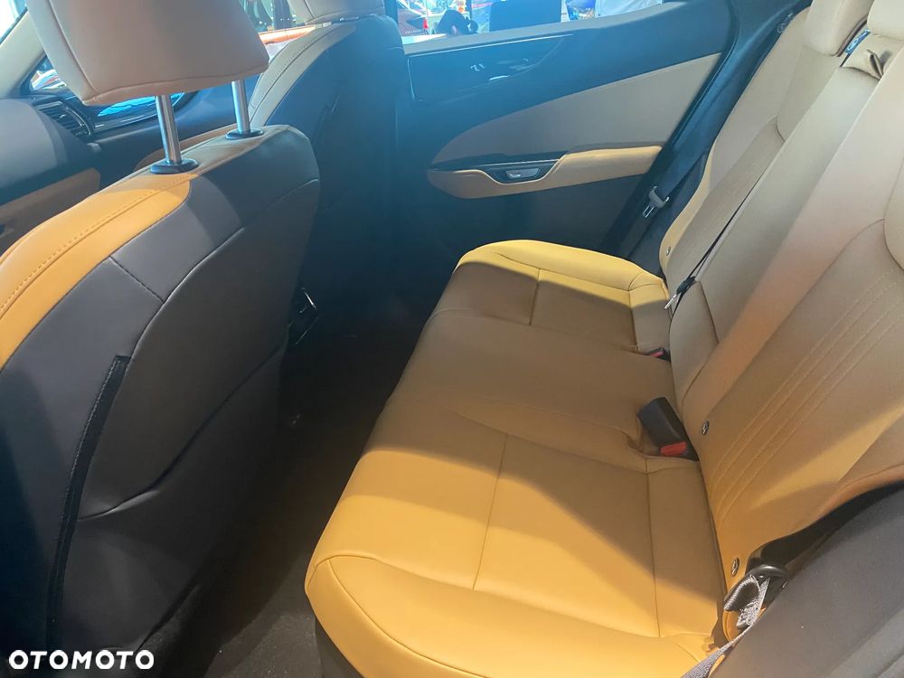 Lexus NX 350h Prestige AWD - 6