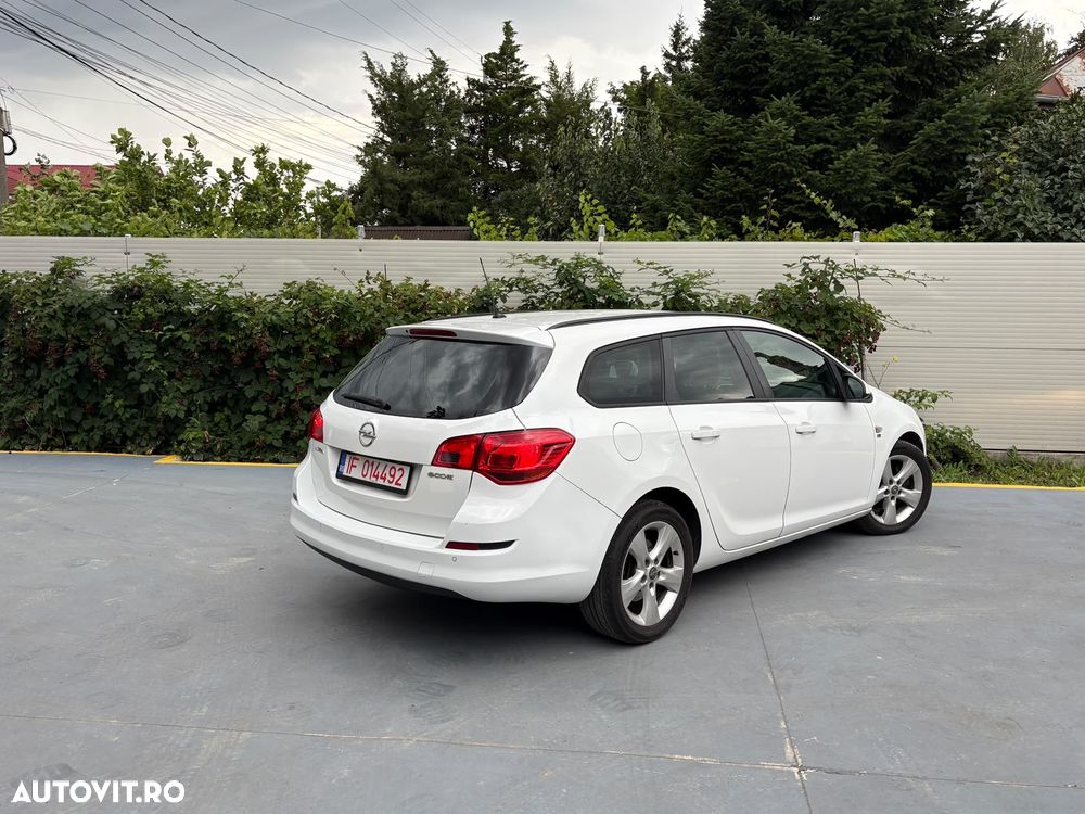 Opel Astra 1.7 CDTI DPF ecoFLEX Start/Stop 150 Jahre - 6