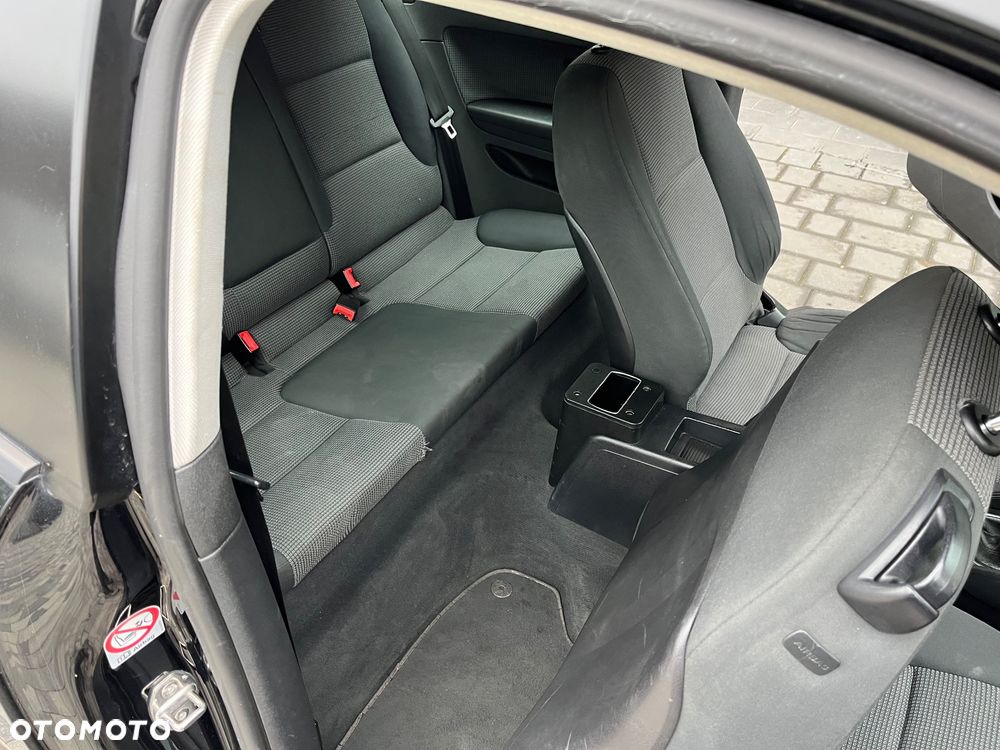 Audi A3 1.6 Ambiente - 25