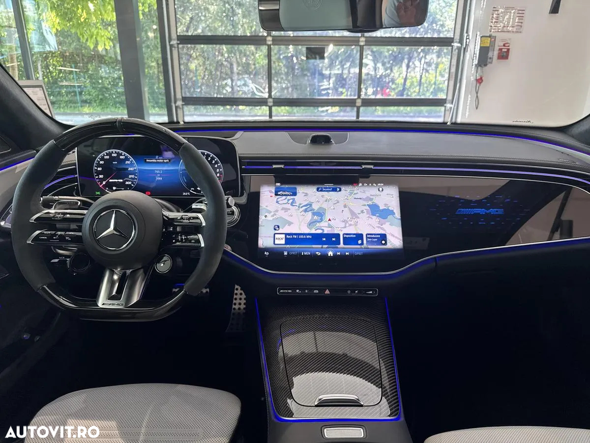 Mercedes-Benz E - 11