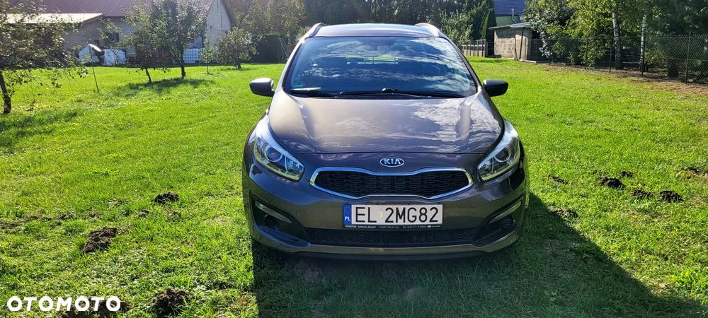 Kia Ceed - 5