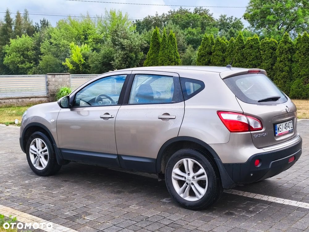Nissan Qashqai 1.6 Acenta - 6