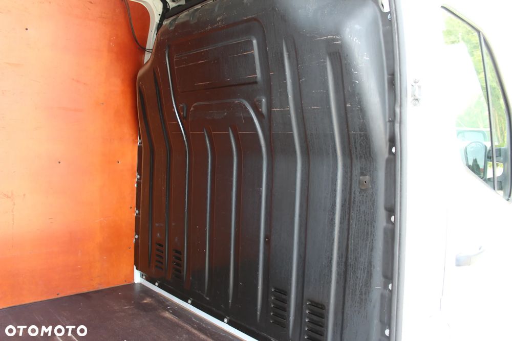 Opel Movano - 18