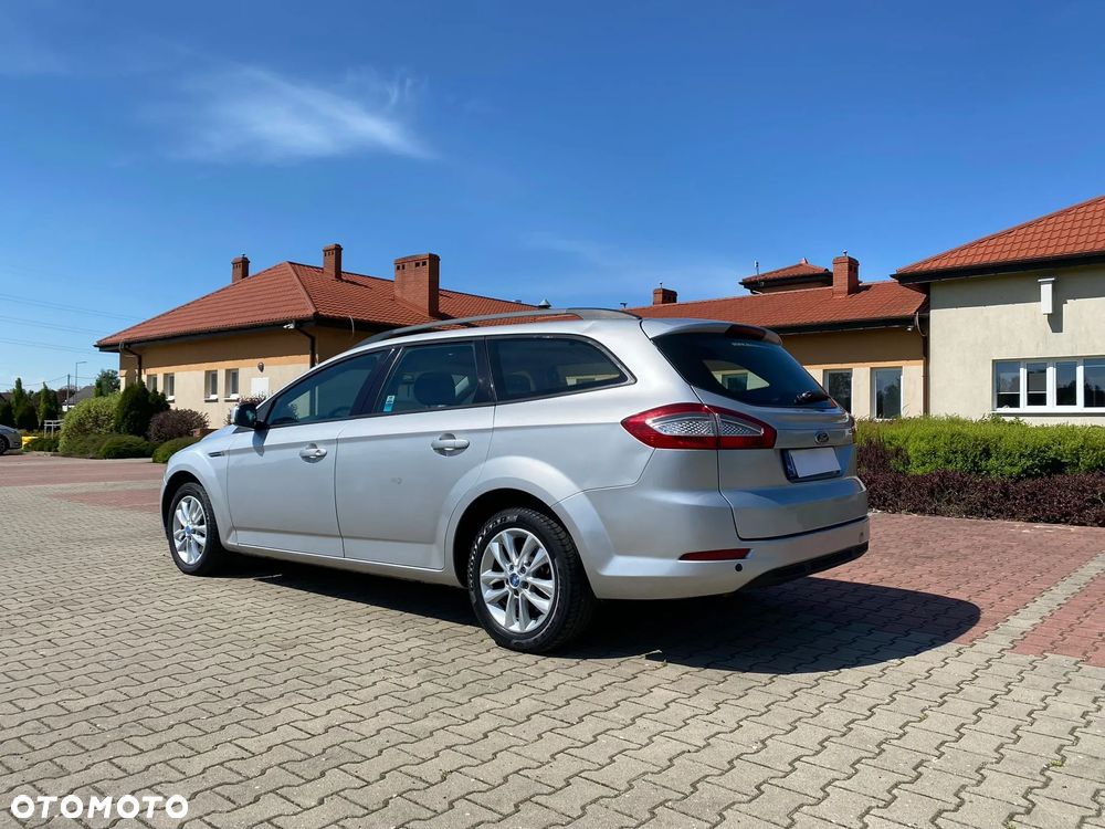 Ford Mondeo - 9