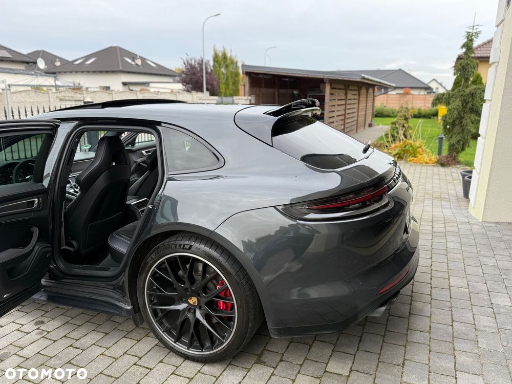 Porsche Panamera GTS GPF Sport Turismo - 22