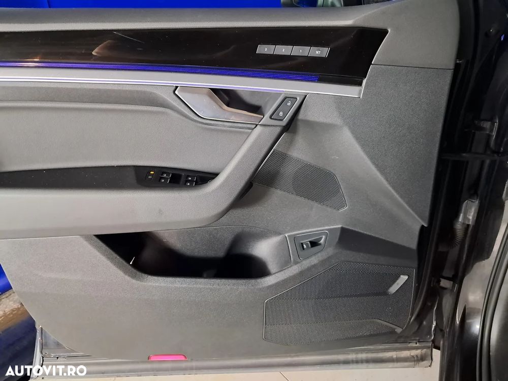 Volkswagen Touareg V6 TDI Elegance - 4