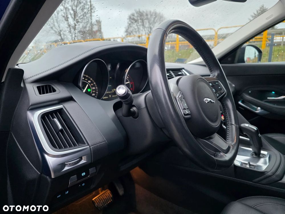 Jaguar E-Pace 2.0 i4D AWD S - 10