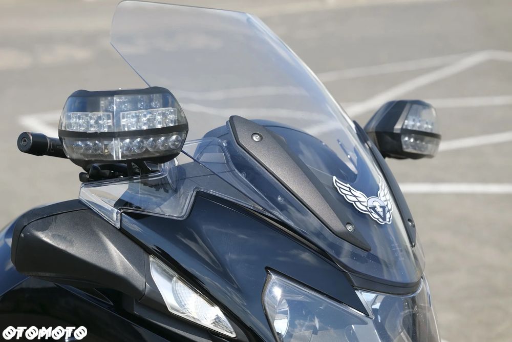 BMW RT - 18
