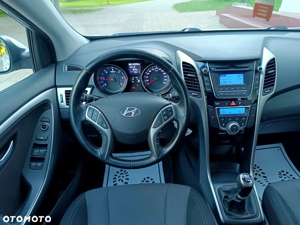 Hyundai i30 i30cw 1.4 CRDi Trend - 29