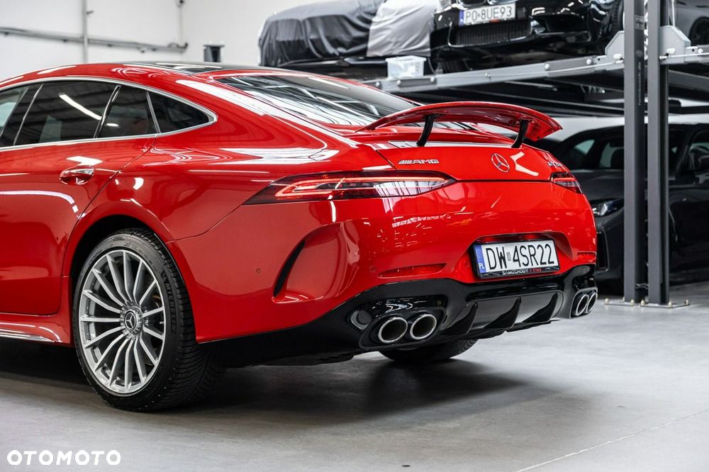 Mercedes-Benz AMG GT 53 4Matic+ 4D Speedshift TCT 9G - 12