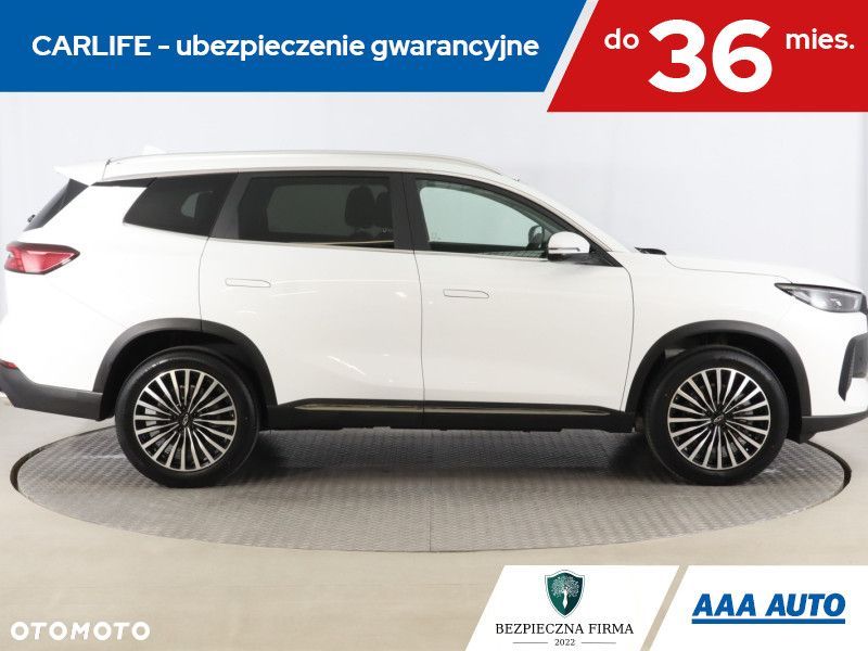 Chery Tiggo 8 - 8