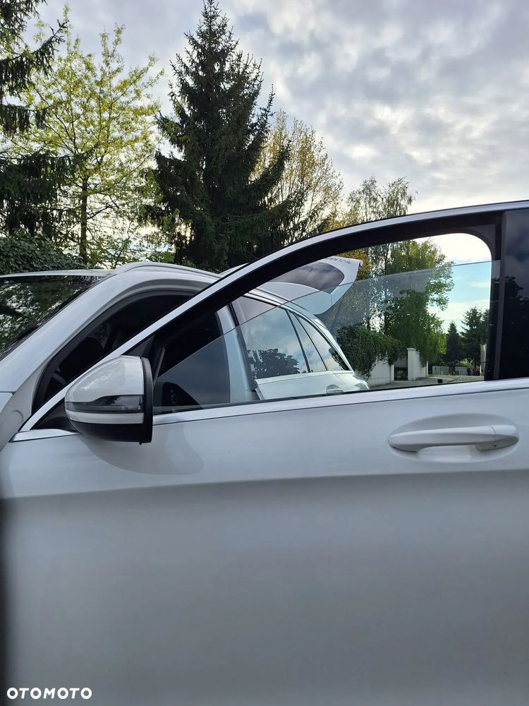 Mercedes-Benz GLC - 10