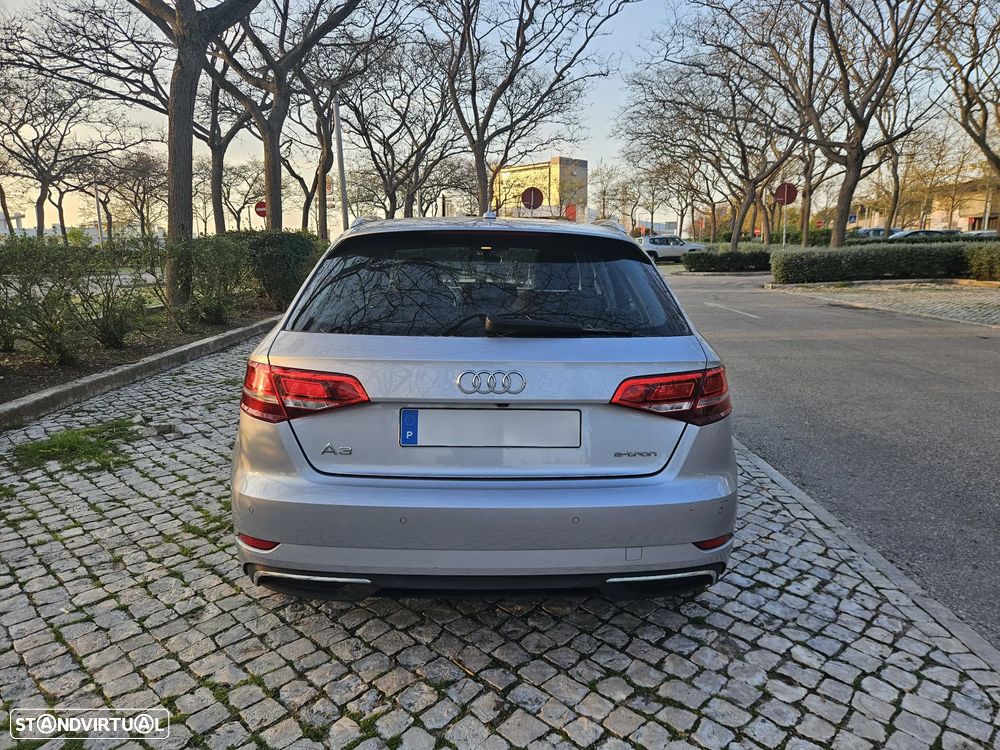 Audi A3 Sportback - 2