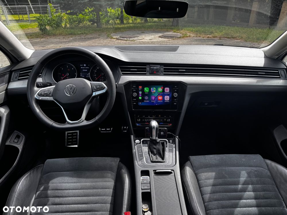 Volkswagen Passat 2.0 TDI EVO Elegance DSG - 19