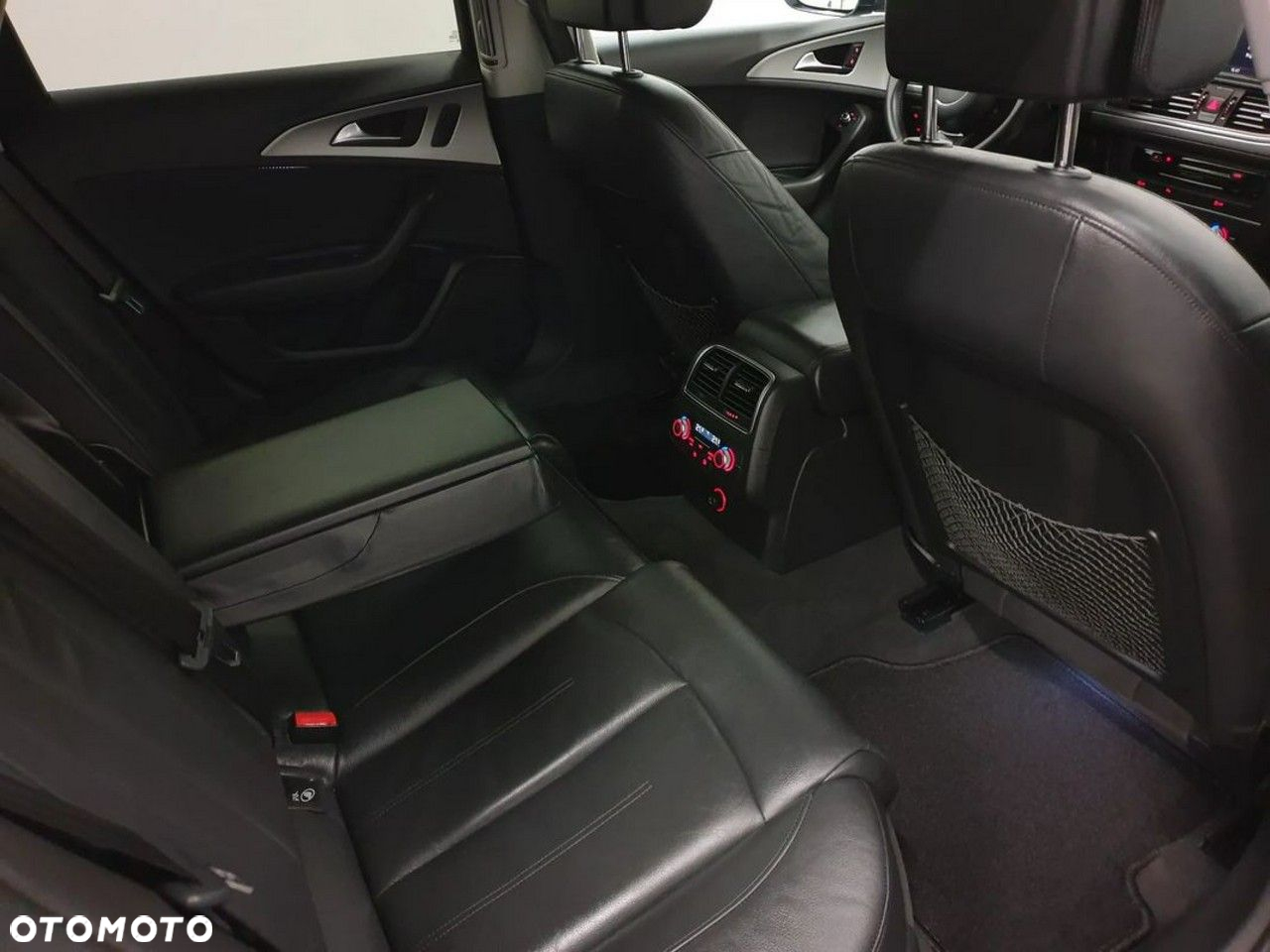 Audi A6 - 24