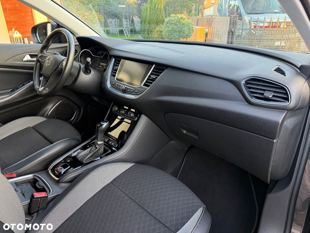 Opel Grandland X 1.2 Start/Stop Automatik Ultimate - 23