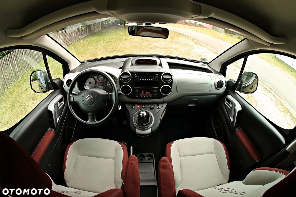 Citroën Berlingo II 1.6 HDi Multispace - 11