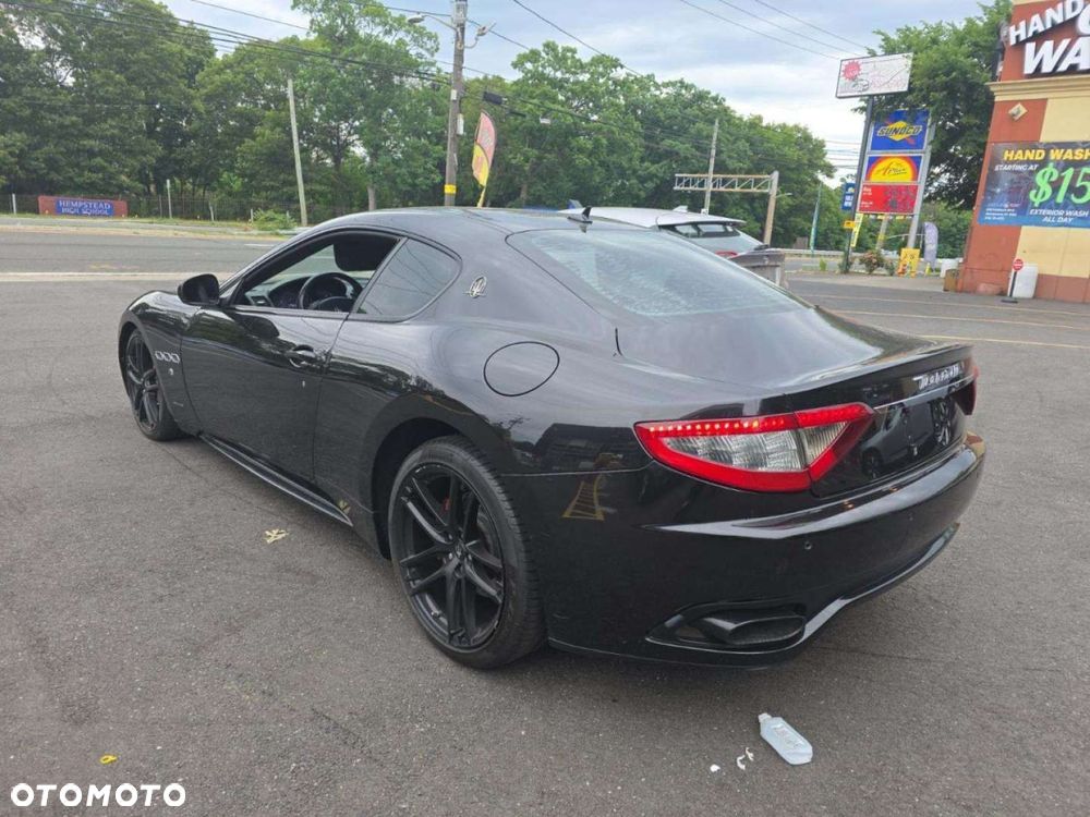 Maserati GranTurismo - 3