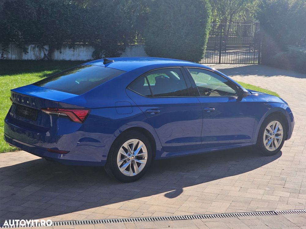 Skoda Octavia 2.0 TDI DSG Ambition - 15