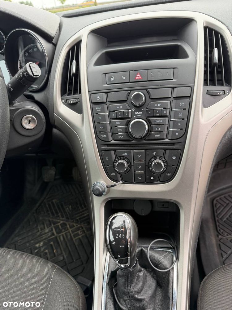 Opel Astra - 2