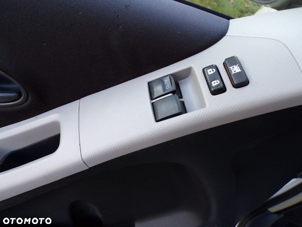 Toyota Yaris - 20