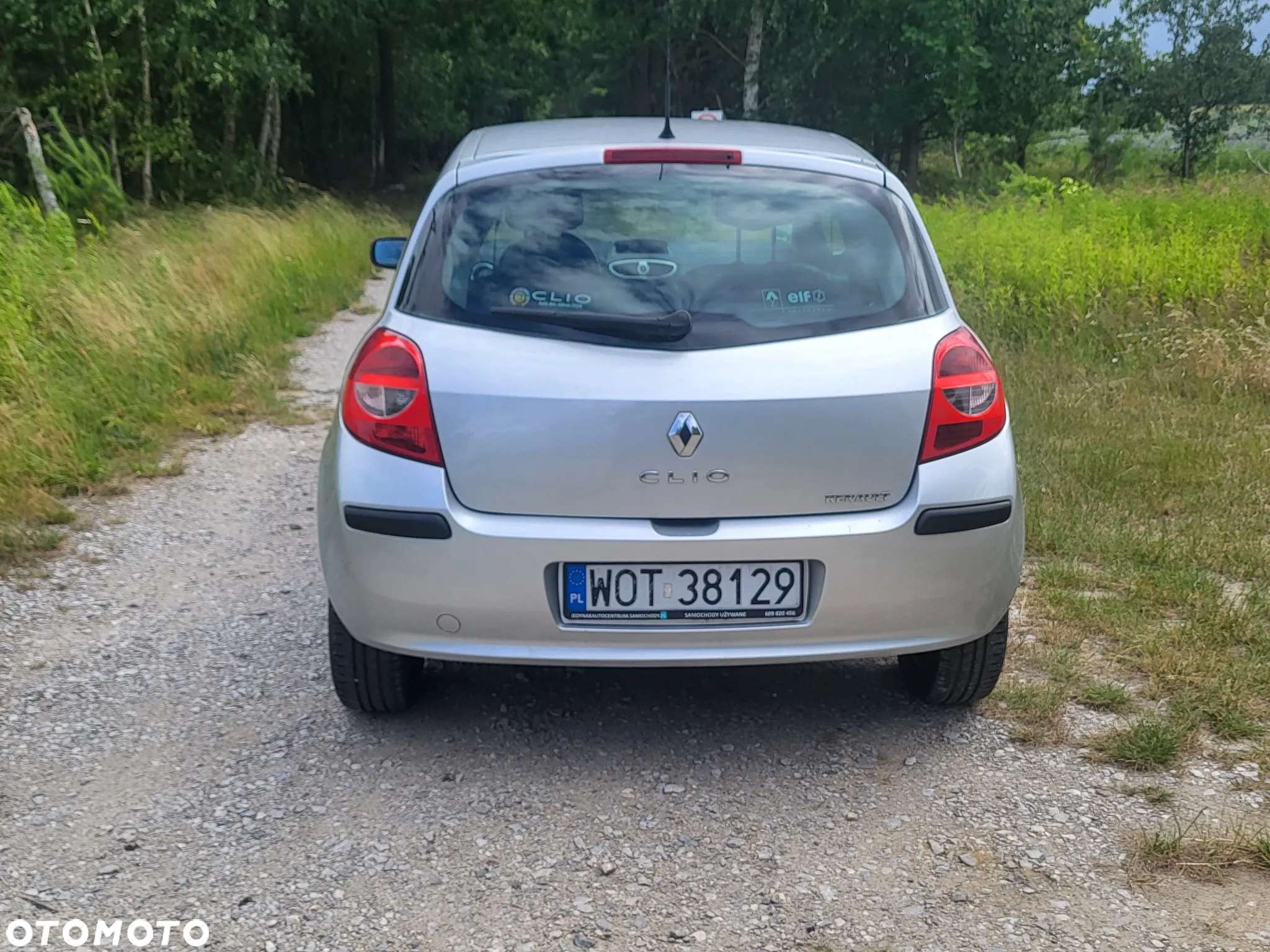 Renault Clio 1.2 16V Authentique - 6