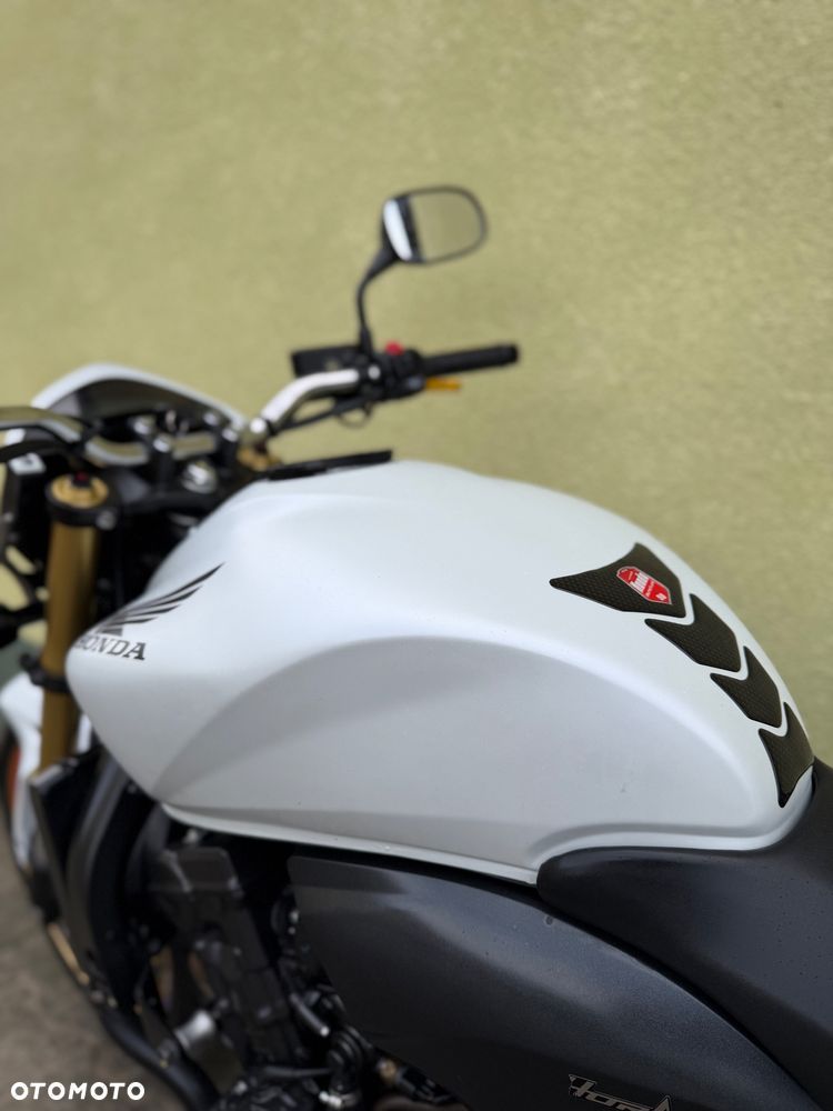 Honda Hornet - 34