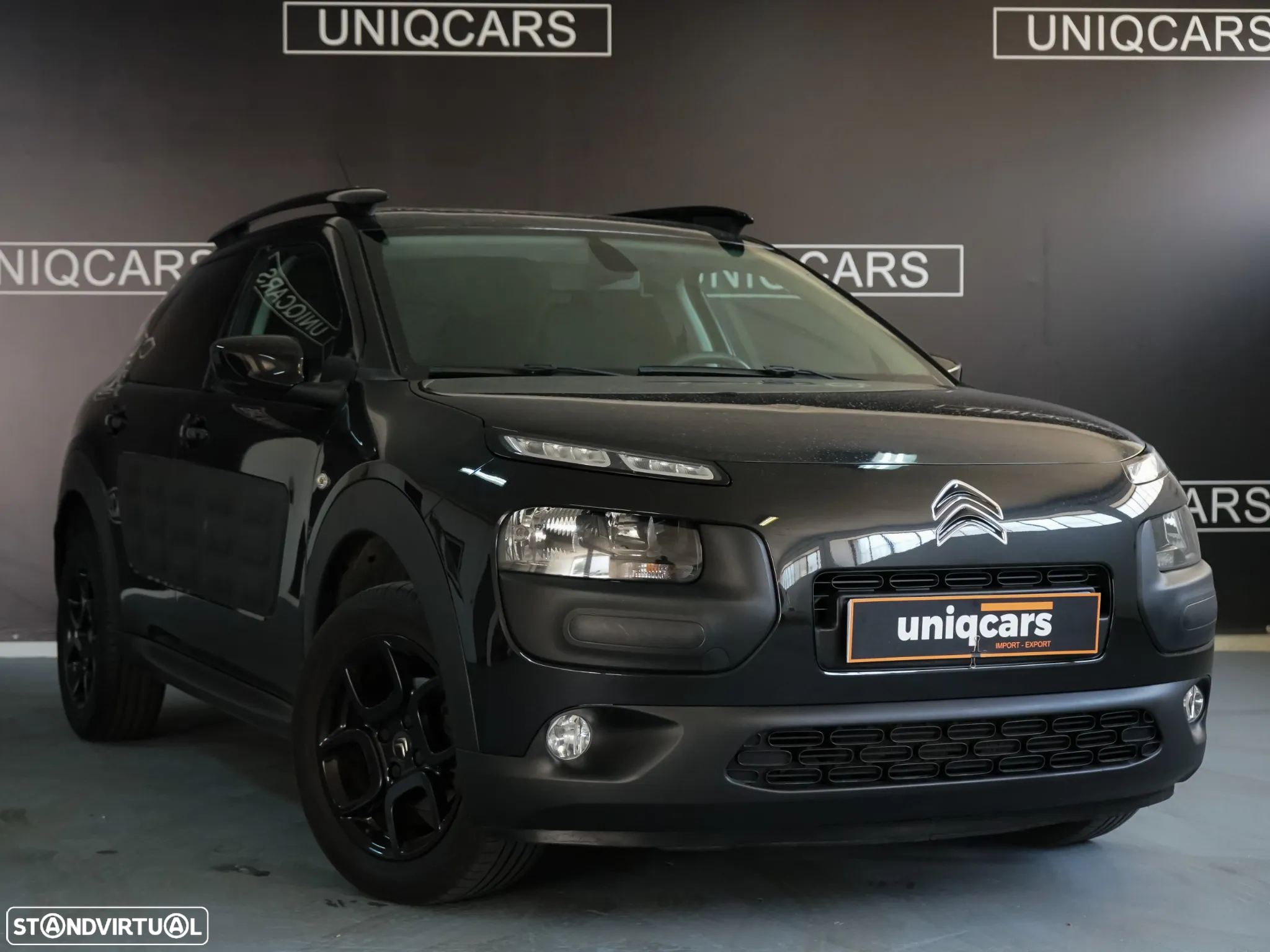 Citroën C4 Cactus 1.6 BlueHDi Shine Ed.Midnight - 3