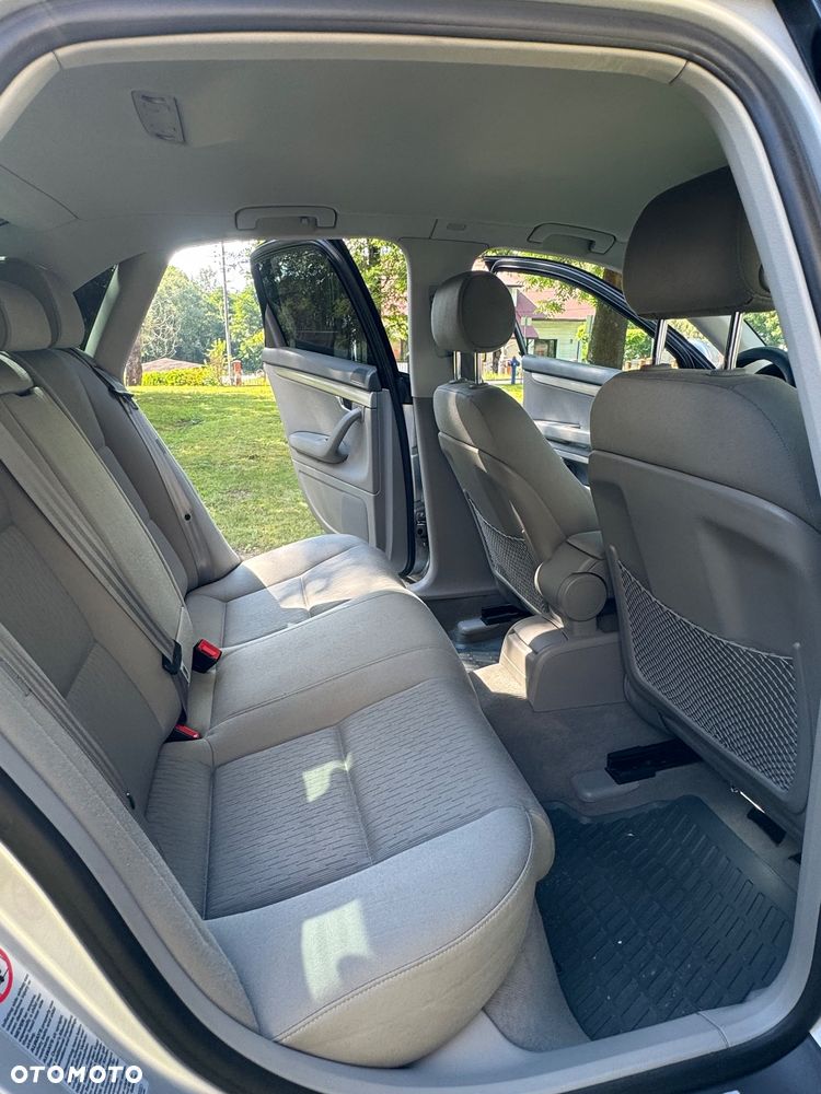 Audi A4 Limousine - 25