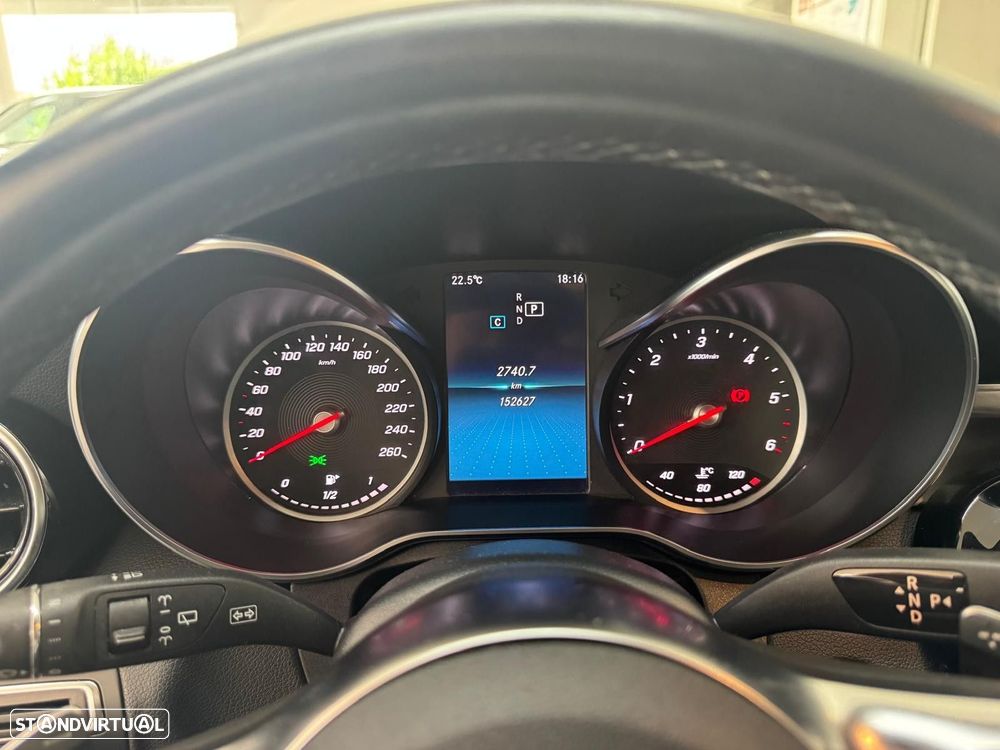 Mercedes-Benz C 220 d AMG Line - 23