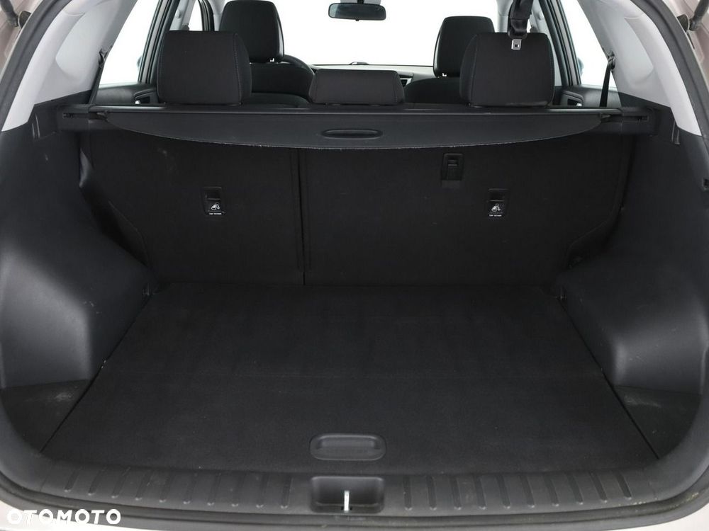 Hyundai Tucson 2.0 CRDi 2WD Trend - 21
