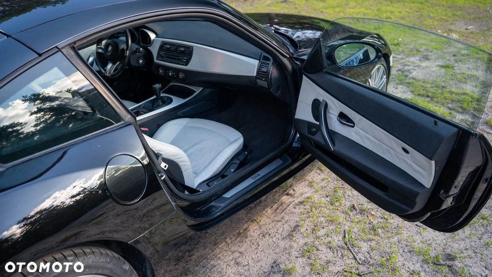 BMW Z4 Coupe 3.0si - 14