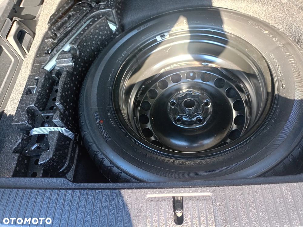 Volkswagen Passat 2.0 TDI SCR Comfortline DSG - 15