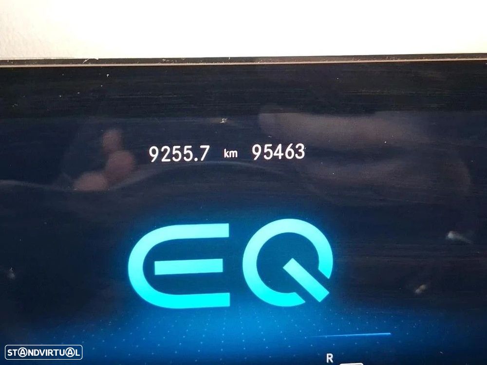 Mercedes-Benz EQA 250 AMG Line - 14