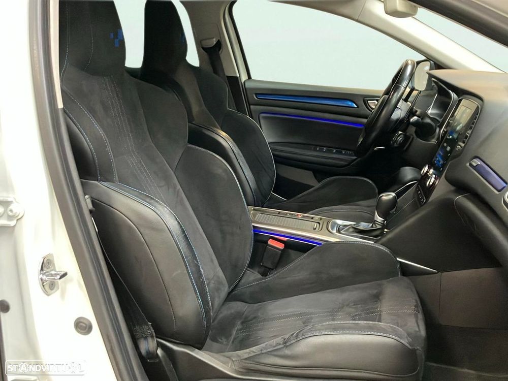 Renault Mégane 1.6 TCe GT EDC - 17