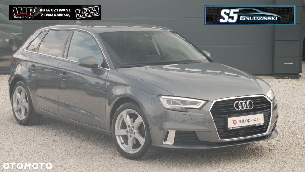 Audi A3 Sportback - 1