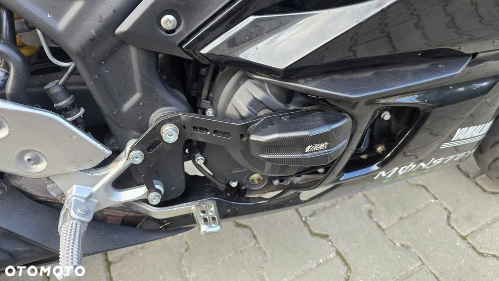 Yamaha R3 - 6
