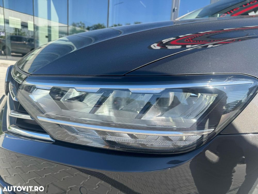 Volkswagen Passat 2.0 TDI DSG Highline - 34