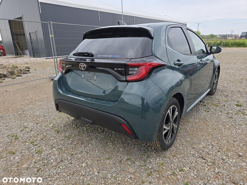 Toyota Yaris - 5