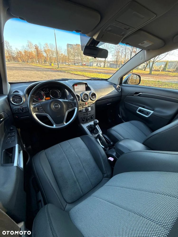 Opel Antara - 13