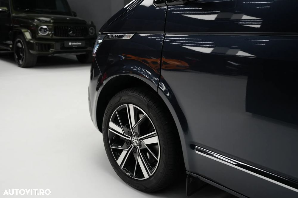 Volkswagen Multivan - 11