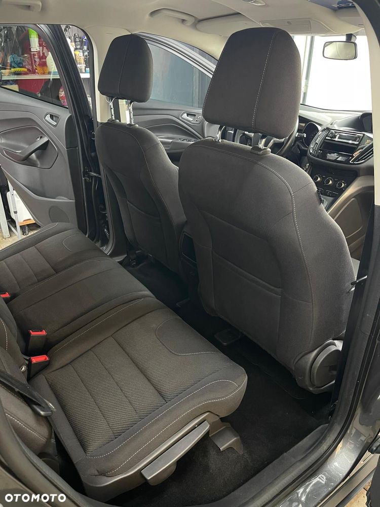 Ford Kuga 1.5 EcoBoost 2x4 Individual - 34