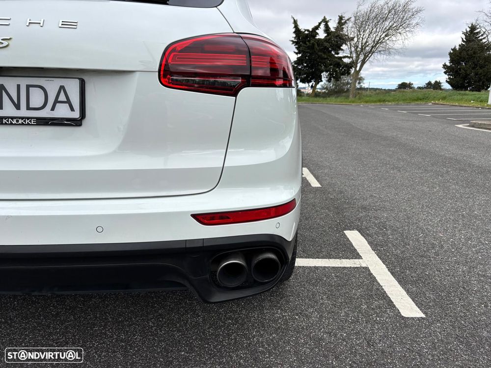 Porsche Cayenne S Tiptronic S - 45