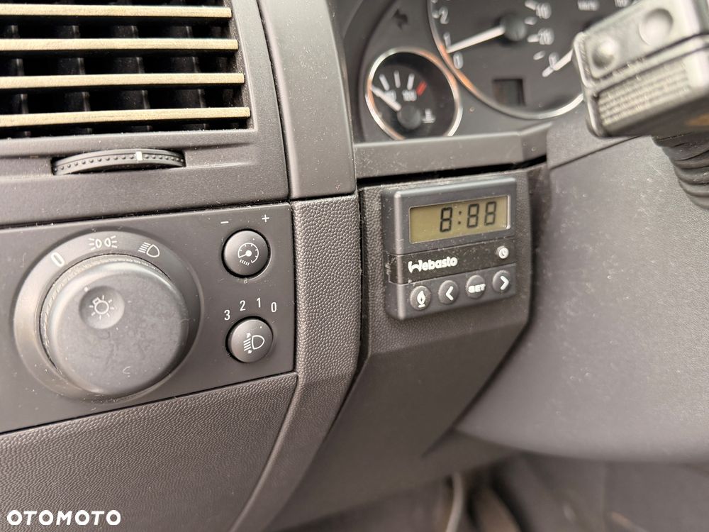 Opel Meriva - 15